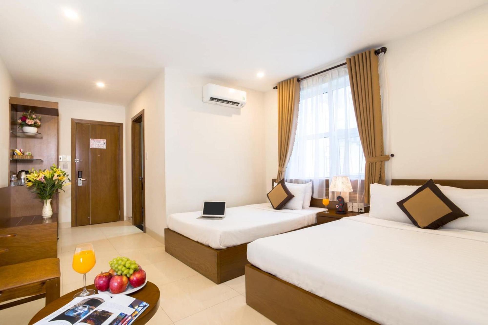 Golden Light Da Nang Hotel エクステリア 写真