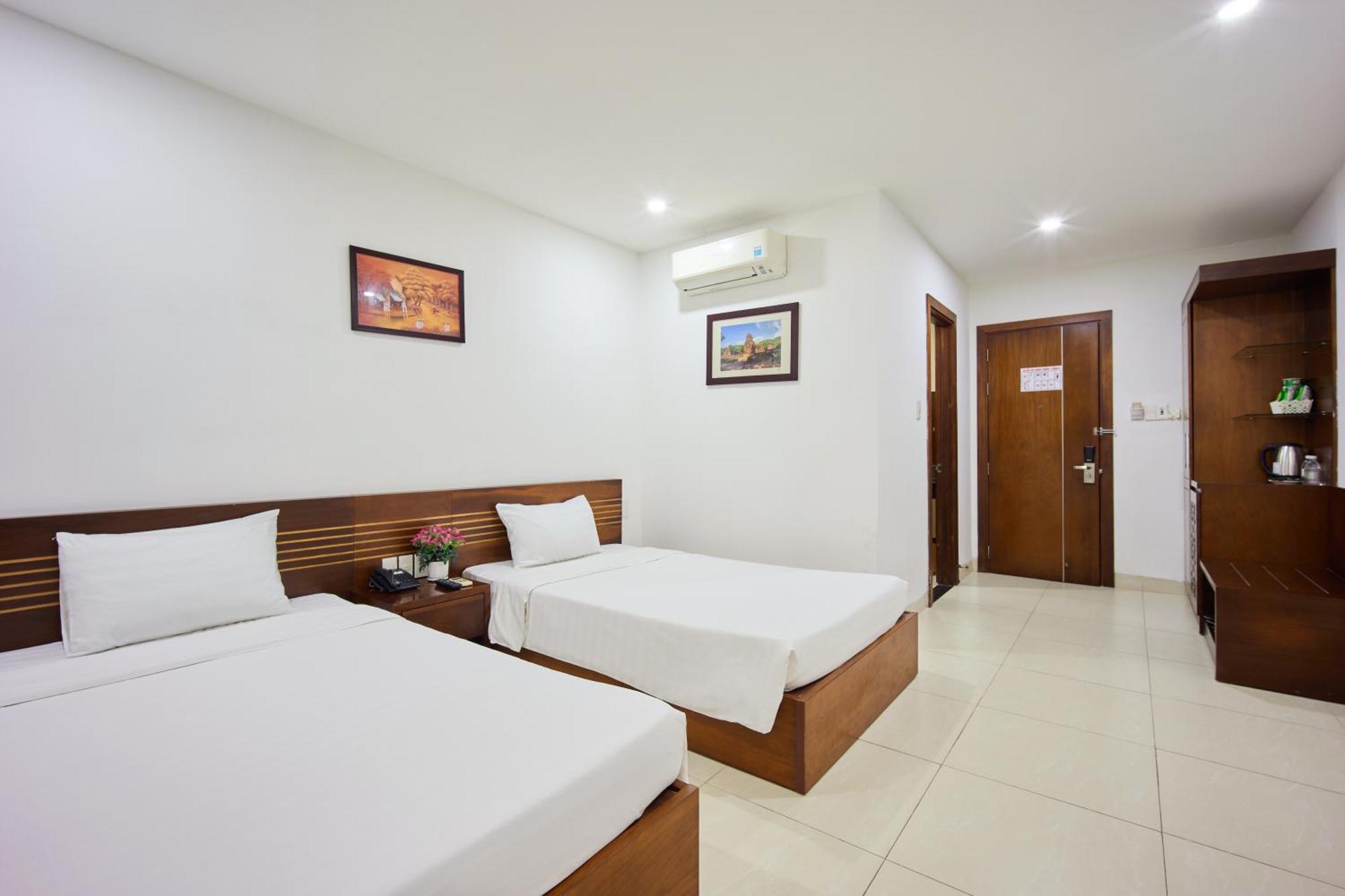 Golden Light Da Nang Hotel エクステリア 写真