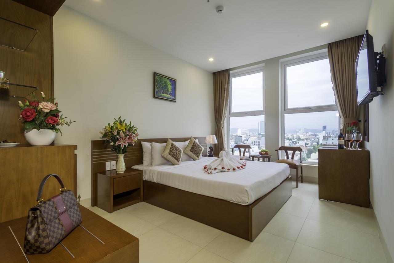 Golden Light Da Nang Hotel エクステリア 写真